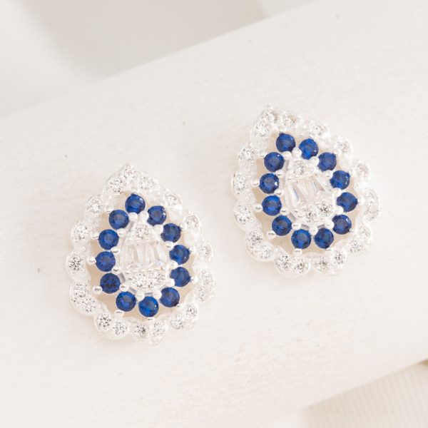 Aro Pasante Flor en forma de Gota con piedras Azules   Micro Cubic Engarzado
