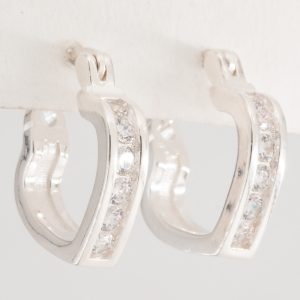Aros Argolla  Corazonn InvertidoMicro Cubic Engarzadas