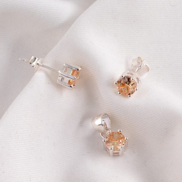 Conjunto Sin Cadena Punto de Luz Naranja Engarzado