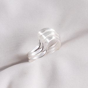 Anillo Ondulado Plano