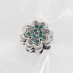 Trebol Filigrana Con Brillos